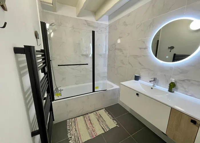 St Ferdinand Lejlighed *